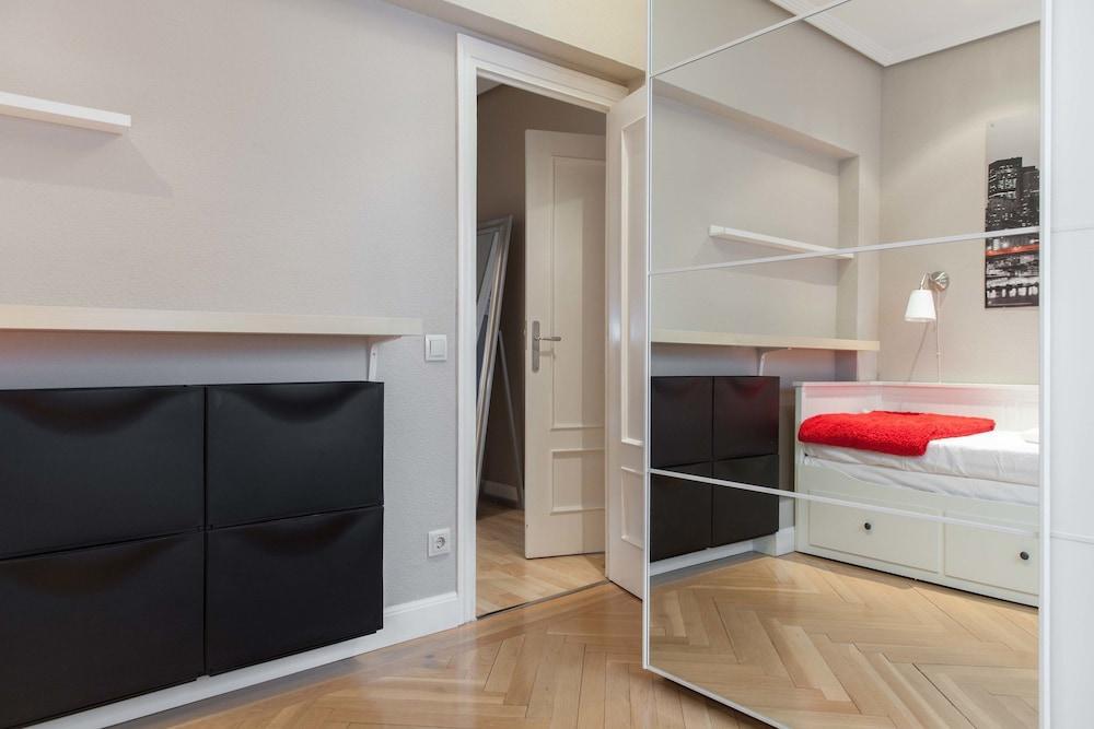 Offer Luxury Apartment Madrid Exterior photo